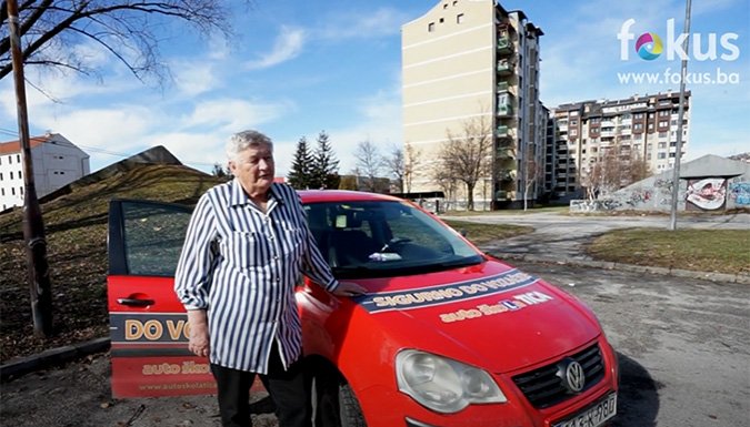 Upoznajte prvu ženu instruktoricu vožnje u BiH