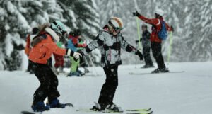Na FIS kupu ”Djeca za mir u svijetu” učestvovat će 100 mladih skijaša