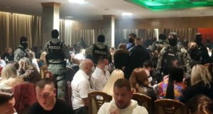 Policija sinoć upala u sarajevski restoran, zatekli 210 osoba