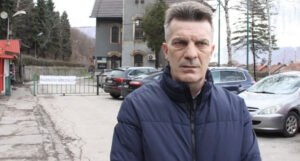 Jedan rudar odvezen u hitnu, sindikalista Husić ponovo stigao u Zenicu
