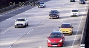 Evo kako se u Njemačkoj kažnjava premali razmak između vozila tokom vožnje