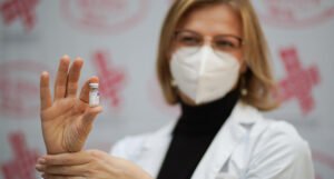 Ruska vakcina u RS-u je duplo skuplja nego što joj je cijena na tržištu