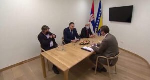 Zbog Vučićevih vakcina gore društvene mreže: Politička elita BiH nastavlja zabijati autogolove!