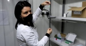 740 doza vakcina Astra Zeneca stiglo u ZDK
