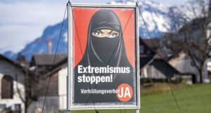 Švicarci izglasali zabranu nošenja burke na javnim mjestima