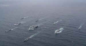 Upozorenje Kini: Britanija i SAD šalju ogromne flote u “osjetljivo područje”
