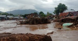Tropski ciklon izazvao poplave i klizišta, 128 poginulih