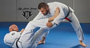 Prijavite se na besplatni BJJ borbeni program samoodbrane “Combatives”