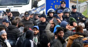 UN traži hitno prekidanje nasilnog protjerivanja migranata sa hrvatske granice