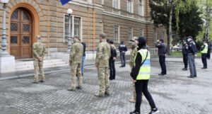 Protest policije ispred Predsjedništva BiH, traže veće plate
