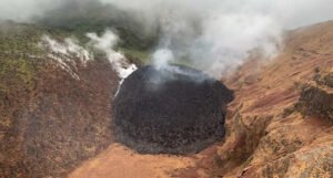 Crvena uzbuna na ostrvu Sveti Vincent, moguća katastrofa zbog erupcije vulkana