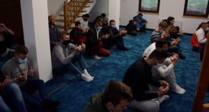 Bajram-namaz po prvi put klanjan u novosagrađenoj džamiji u Željuši
