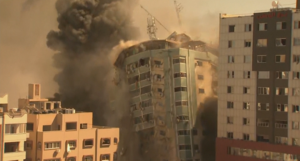 U Gazi srušena zgrada u kojoj su smješteni Associated Press i Al Jazeera