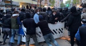 Sukobi policije i demonstranata u Berlinu, uhapšeno 240 osoba