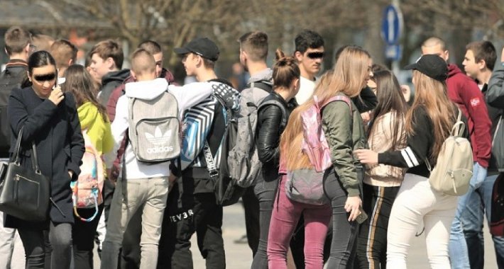Nakon otkaza ekskurzije u Italiji: Učenicima umjesto rate novca vraćaju vaučer, roditelji tuže agenciju