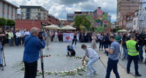 Dan bijelih traka u Prijedoru: Mi smo za jednakost i pravo svih žrtava na sjećanje