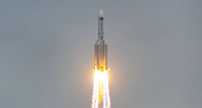 Ostaci najveće kineske rakete pali na Zemlju