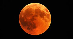 Rijedak fenomen: Svijet će svjedočiti ”Super cvjetnom krvavom Mjesecu”