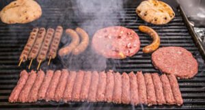 Restoran u Srbiji onog ko se vakcinisao časti mesom s roštilja