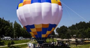 Na Trebeviću promovirana nova turistička atrakcija, let balonom