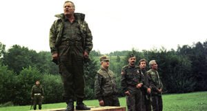 Ratko Mladić – Život najmlađeg oficira i najpoznatijeg bjegunca