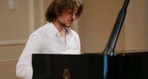 Održan recital pijaniste Nadira Hošića na “Majskim muzičkih svečanostima”