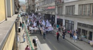 Protestna šetnja sindikalaca: Traže da minimalna plata bude 1.000 KM