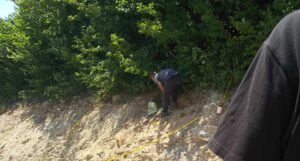 Prilikom prokopavanja lokalnog puta pronađeni posmrtni ostaci jedne osobe