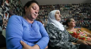 Članice Udruženja “Žene Srebrenice” u tišini ispratile presudu Mladiću