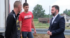 Apel Košarca: Najavite termine dolaska na granične prelaze sa Hrvatskom