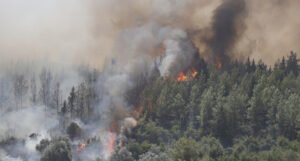Snimci iz helikoptera pokazuju razmjere požara u Antaliji