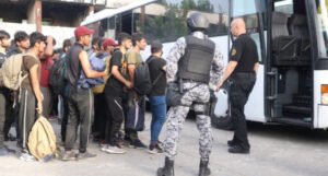Iz objekta Krajina metala u Bihaću izmještena 253 migranta