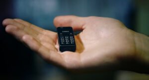 Ovo je najmanji telefon na svijetu, a nije mnogo ni skup
