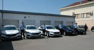 Policija dobila pet novih vozila: Koštaju 200.000 KM i plaćat će ih narednih 60 mjeseci