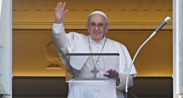 Božićno obraćanje pape Franje: Molimo se za kraj pandemije i mirovne dijaloge
