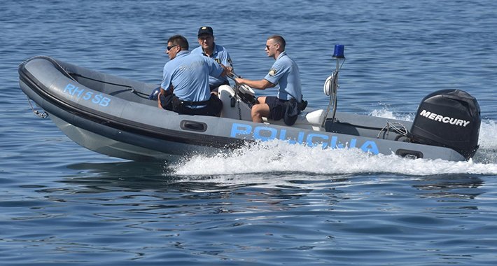 Sudarila se dva plovila na moru u Hrvatskoj, povrijeđeno devet osoba