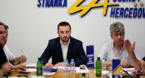 Stranka za BiH: Dodikovi pozivi ugrožavaju mir i stabilnost