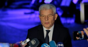 Džaferović: Dodik se pokazao kao neznalica, neka ga je stid i sram