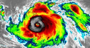 Uragan Ida stigao na obale SAD-a, prate ga poplave i vjetar brzine 250 km/h