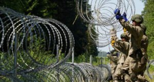 Poljska počela gradnju ograde na granici sa Bjelorusijom