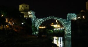 Stari most prvi put osvjetljen 3D grafikom