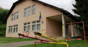 Zbog problema s izučavanjem bosanskog jezika u Liplju: Roditelji spremni pravdu tražiti pred sudom
