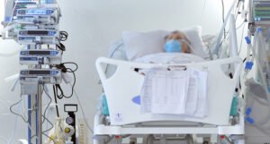 Najmlađa zaražena pacijentica ima 20 godina i “nema pluća”