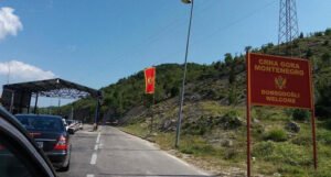 Od ponedjeljka nova pravila za ulazak u Crnu Goru, postavili su tri uslova