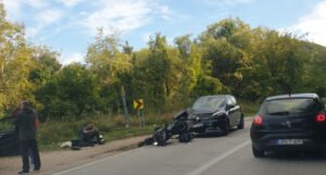 Tri teške nesreće u popodnevnim satima, u dvije povrijeđeni motociklisti