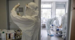 U Kantonu Sarajevo 420 novih slučajeva zaraze koronavirusom, preminulo osam osoba