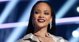 Rihanna povukla tužbu protiv svog oca