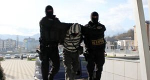 SIPA uhapsila tri osobe u akciji “Konak”, poznato i za šta se terete