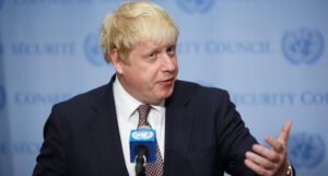 Britanski premijer se izvinio zbog zabave za vrijeme lockdowna