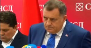 Milorad Dodik napao novinarku zbog pitanja o ikoni